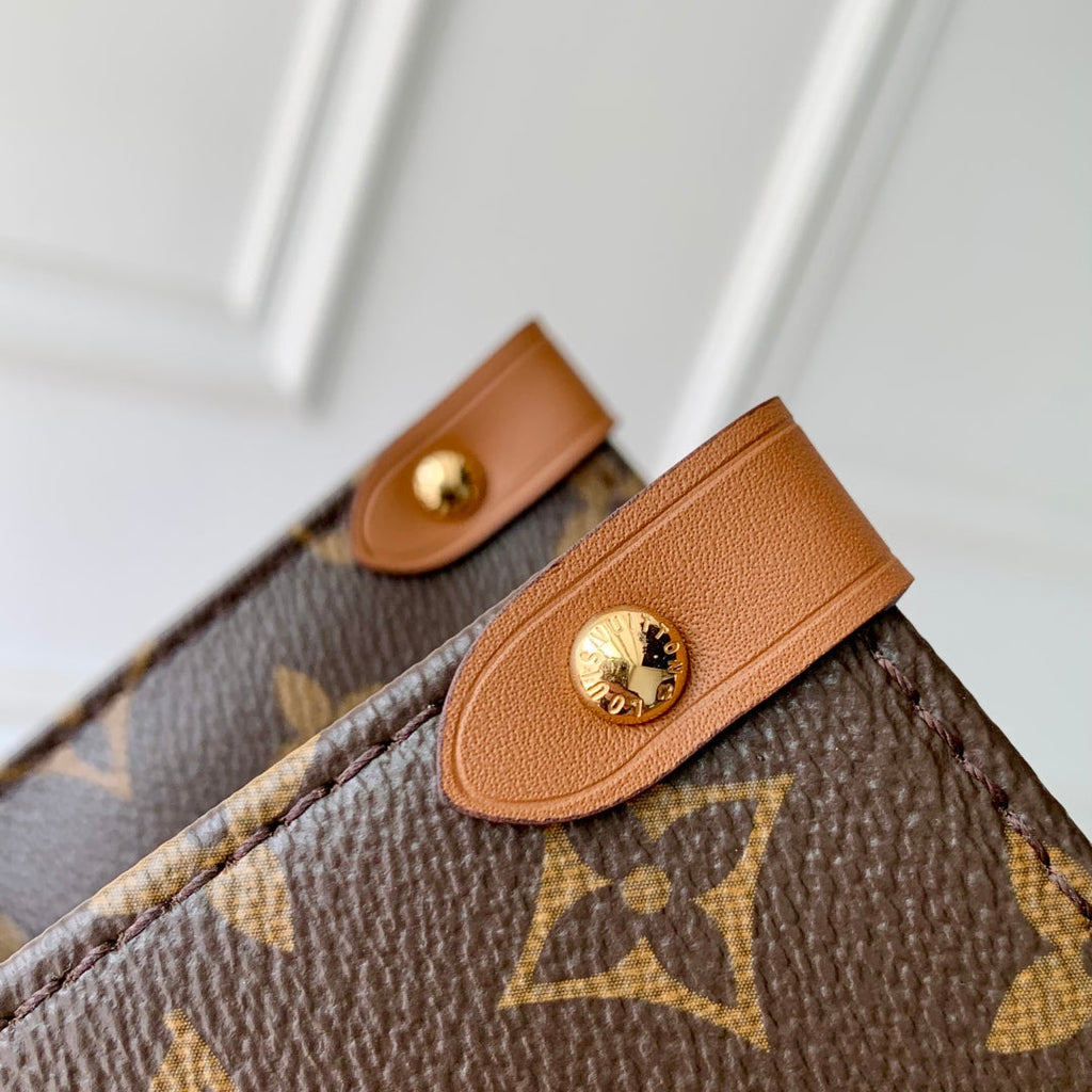 LOUIS VUITTON ONTHEGO ORGANIZER 37 IN BROWN COATED CANVAS AND CALFSKIN