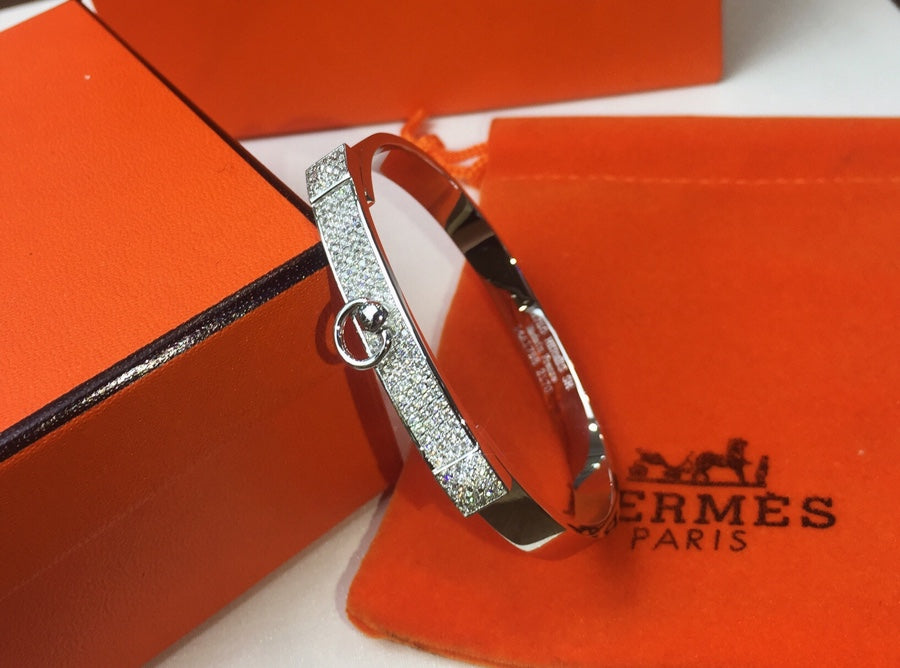 18K Collier De Chien Diamond Hermes Bracelet