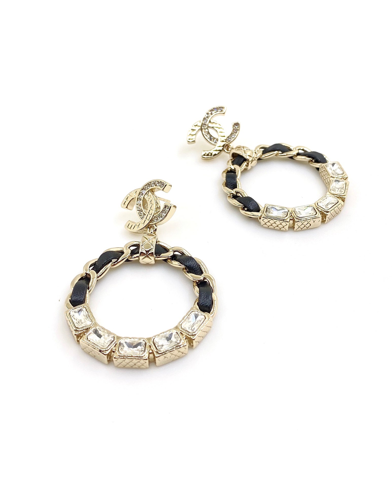 18K  Chanel Round Crystals Earrings