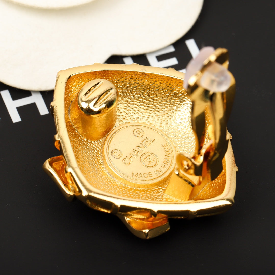 18K  Chanel Vintage Earrings