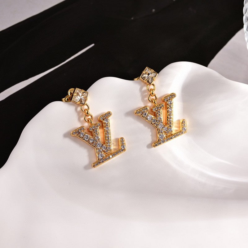 18K Louis Vuitton Lady Earrings