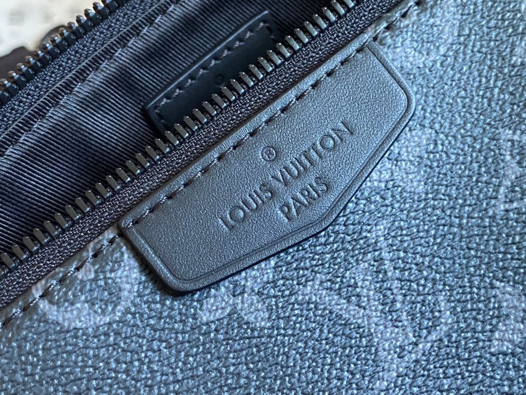 LOUIS VUITTON POCHETTE ACCESSOIRE XL 28 IN BLACK MONOGRAM ECLIPSE CANVAS