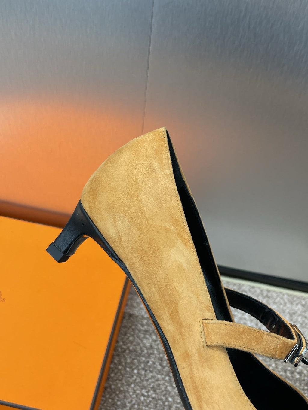 HERMES KIARA 40 MM PUMP IN BRONZE BROWN SUEDE